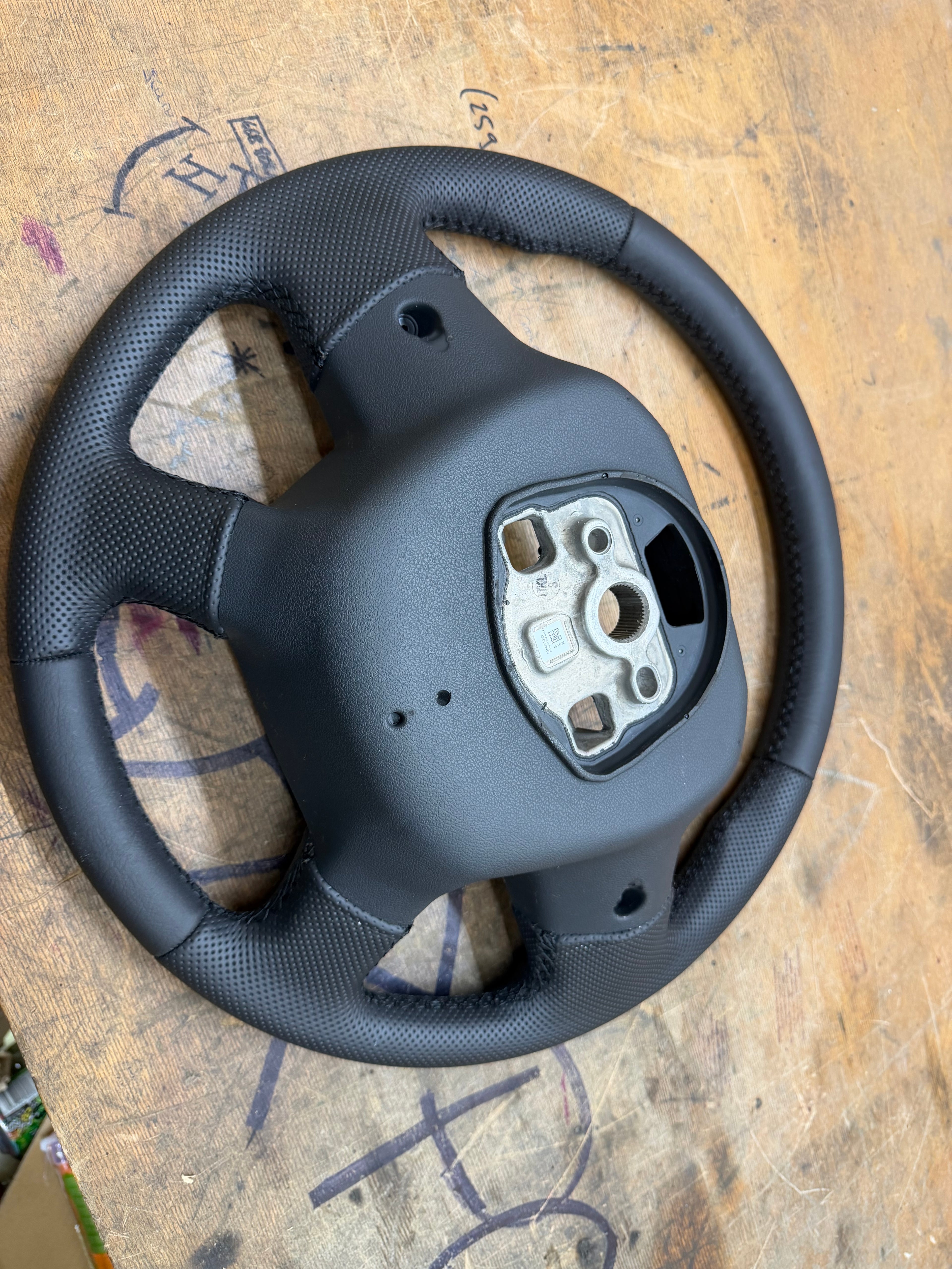 MAN TGX TG3 Leder Lenkrad Neu Bezogen