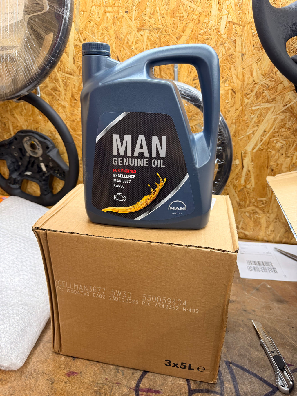 MAN Motorenöl 5W-30 MAN 3677 MAN 3477 MAN Original Motoröl Excellence MAN 3677 5W-30 – 5 Liter