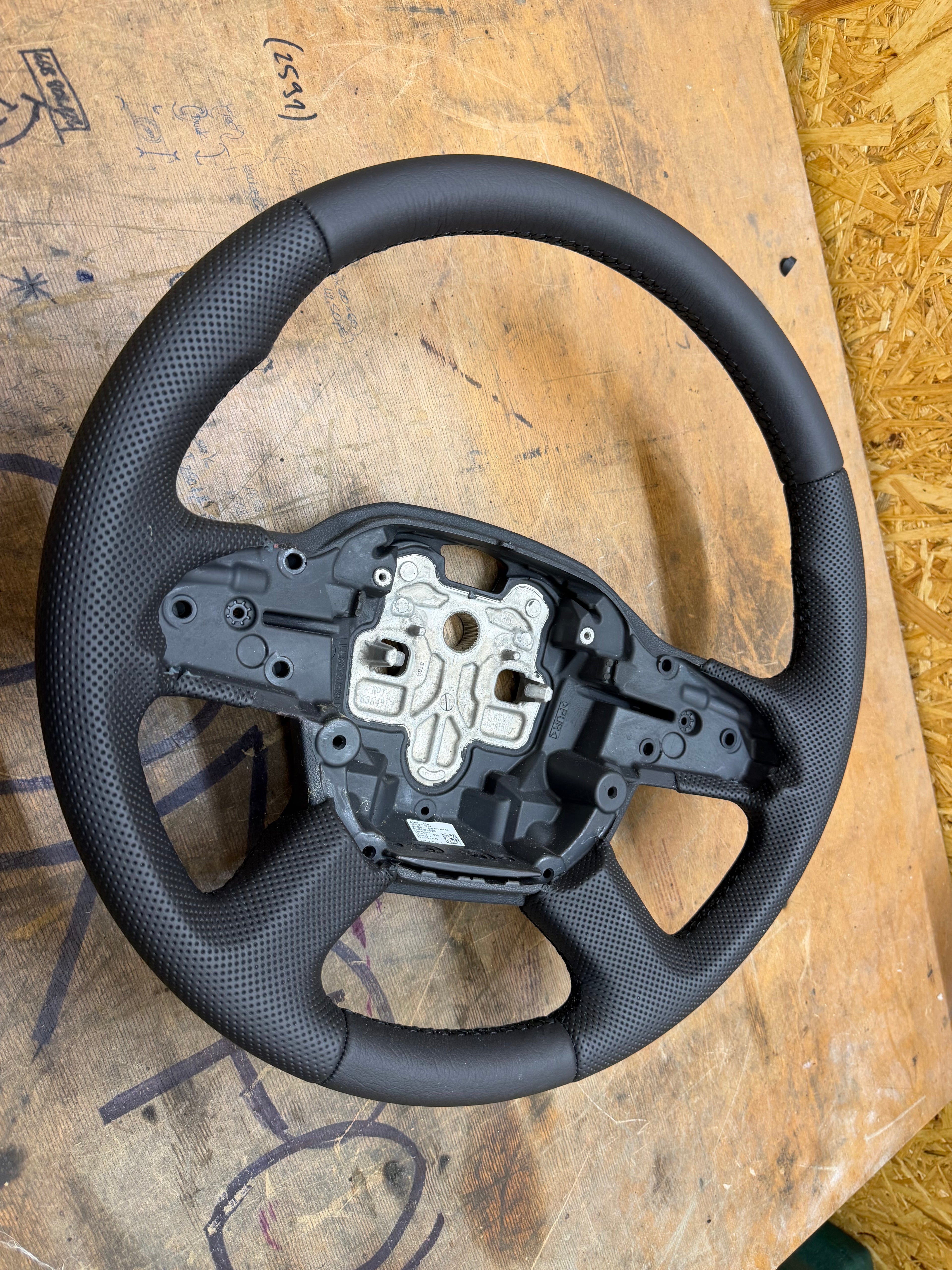 MAN TGX TG3 Leder Lenkrad Neu Bezogen
