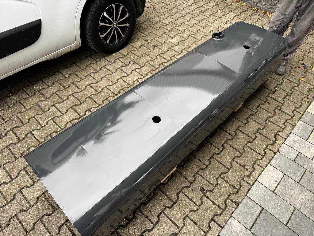 MAN DIESELTANK AUS ALUMINIUM 220x35x61,5