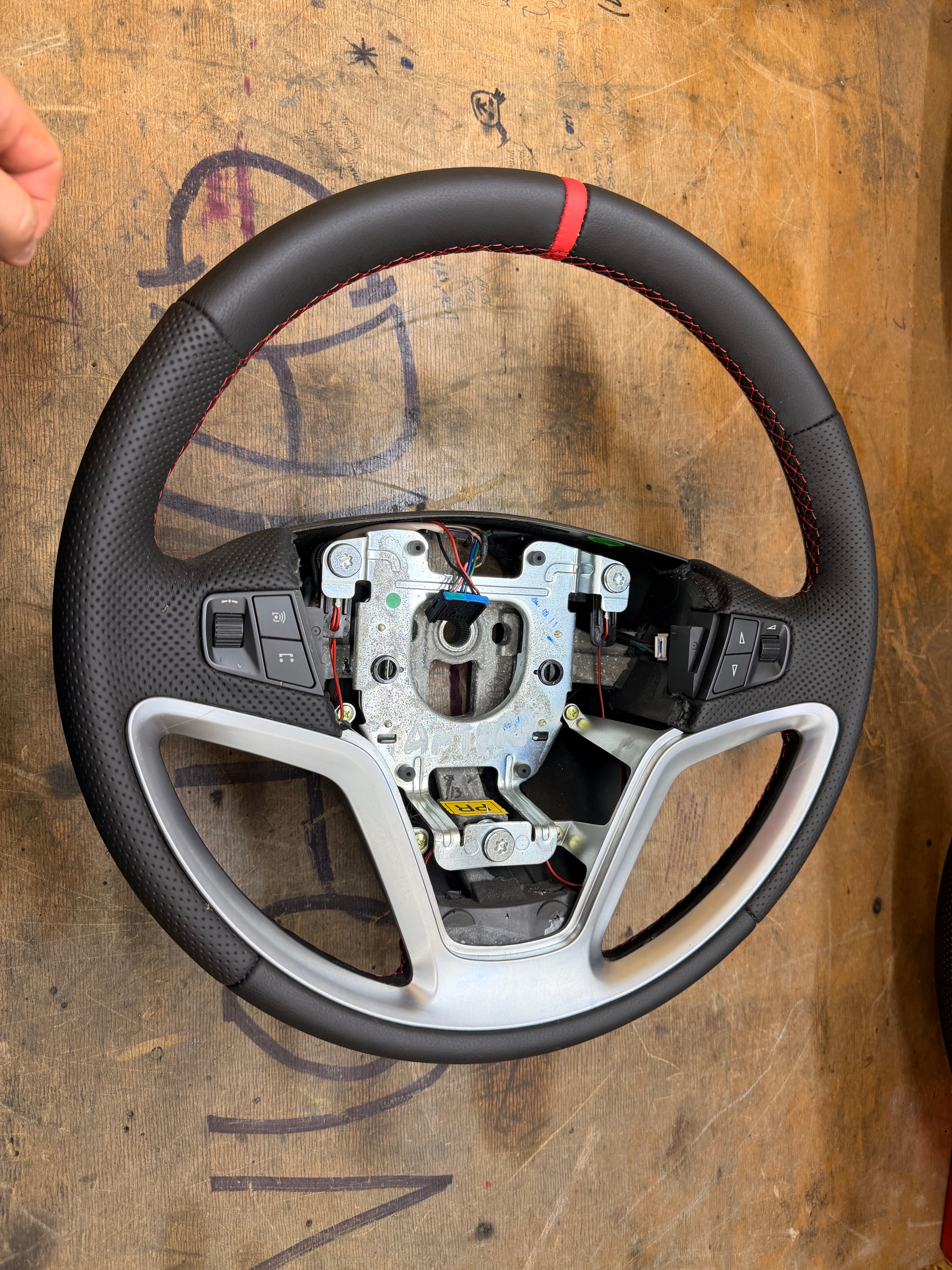 Leder Lenkrad passend für Opel Antara und Chevrolet Captiva