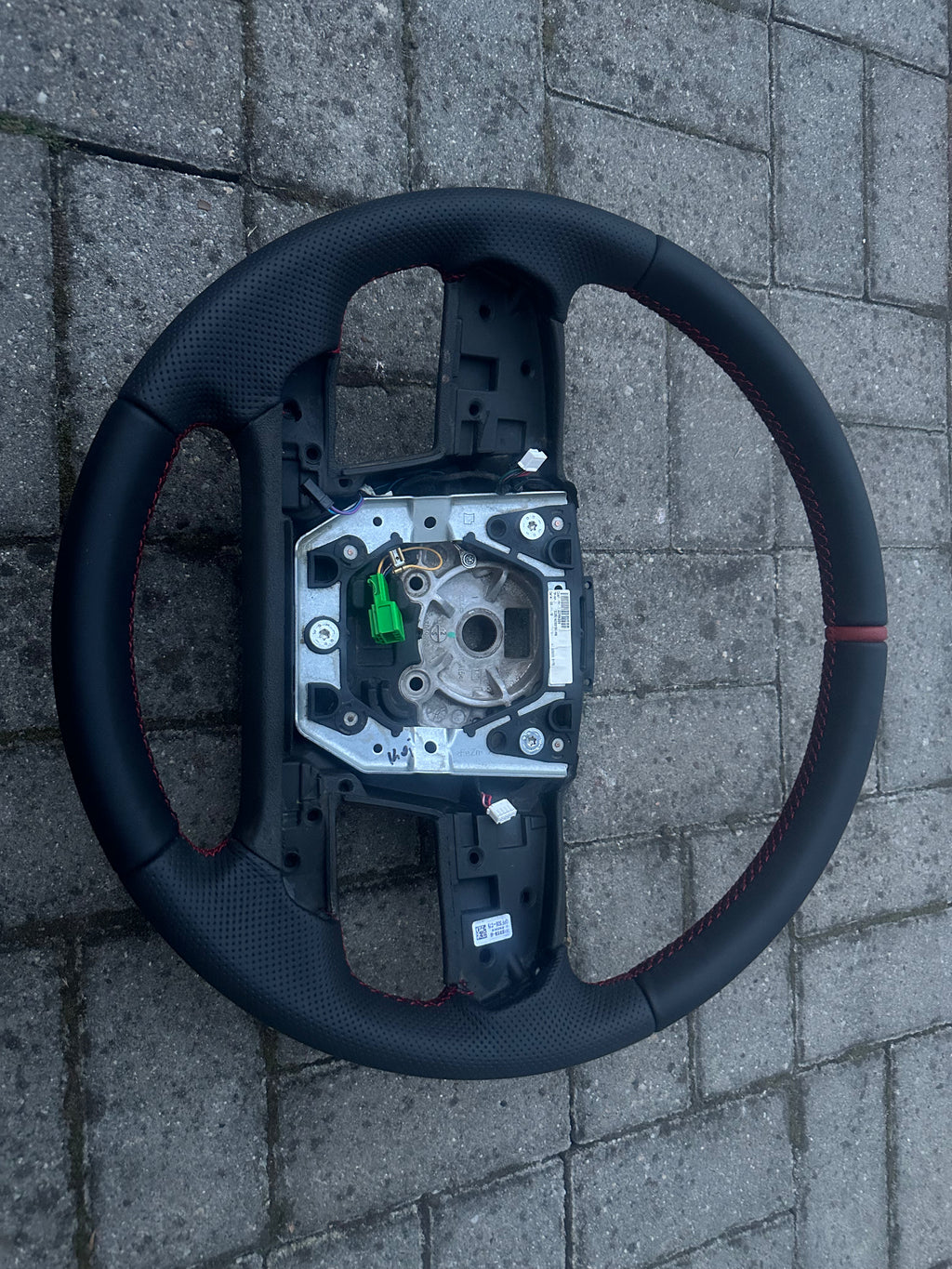 Leder Lenkrad Volvo FH4 Neu Bezogen