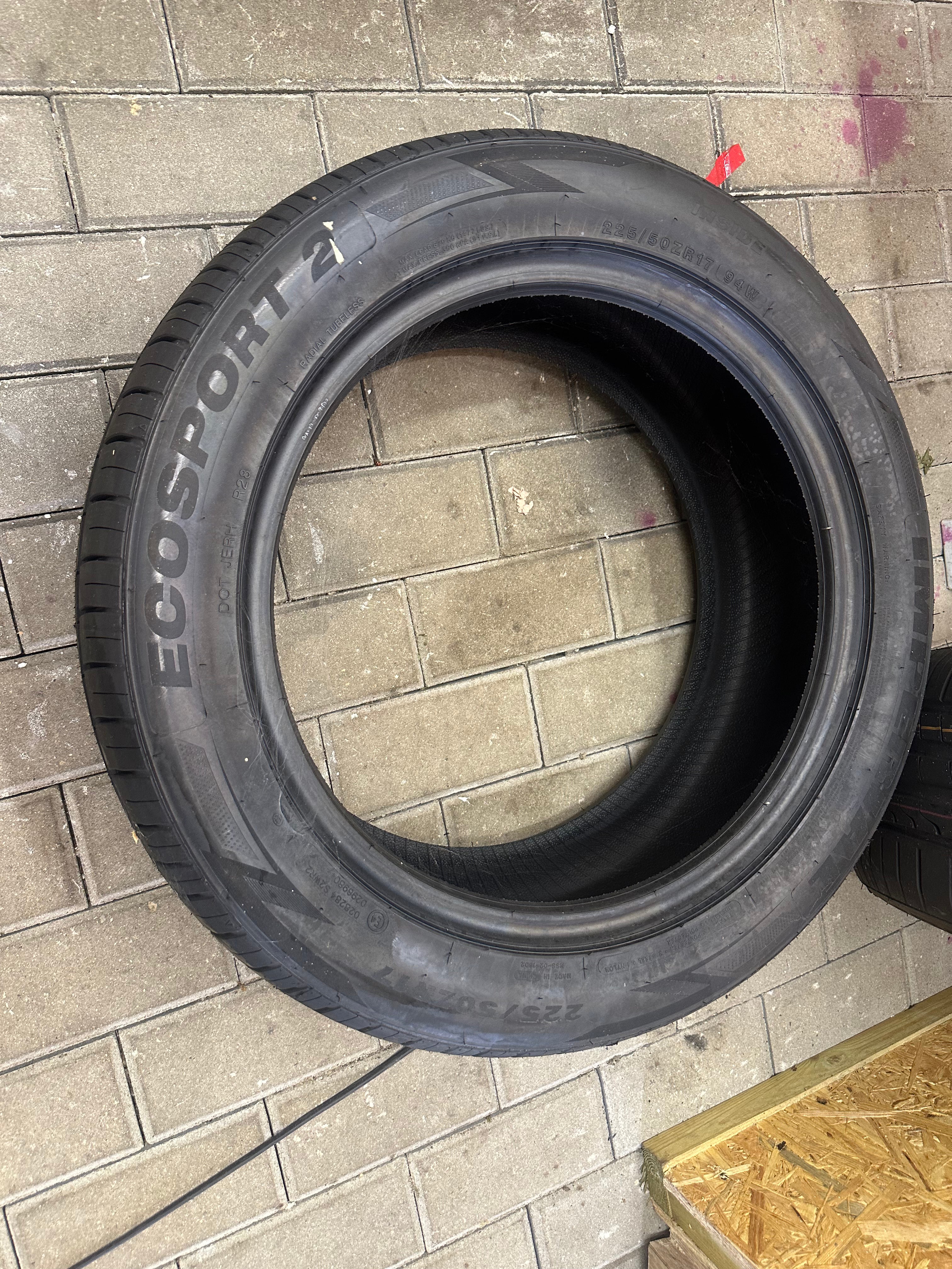 Imperial Reifen NEU 225/50/R17 2024