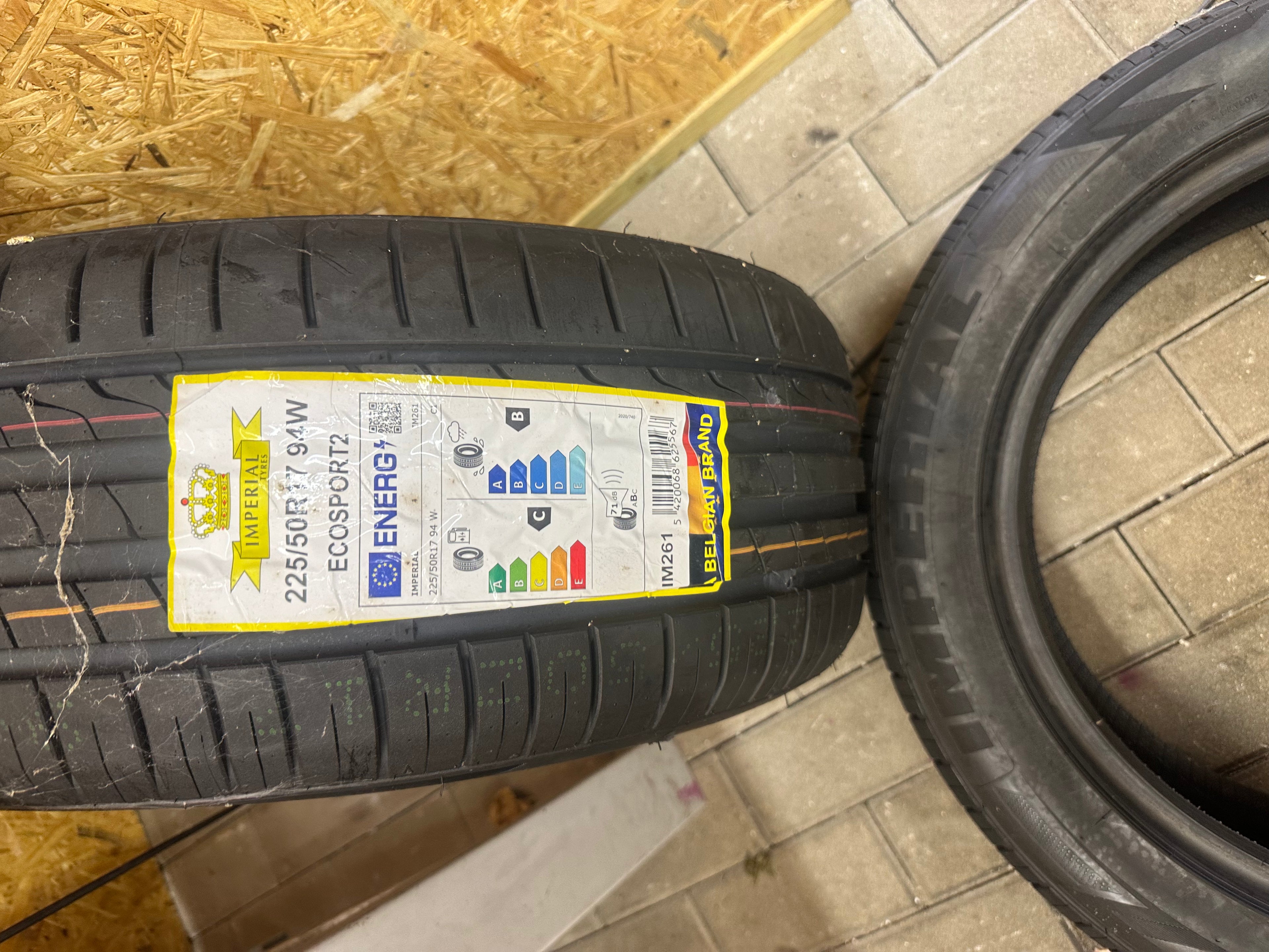 Imperial Reifen NEU 225/50/R17 2024